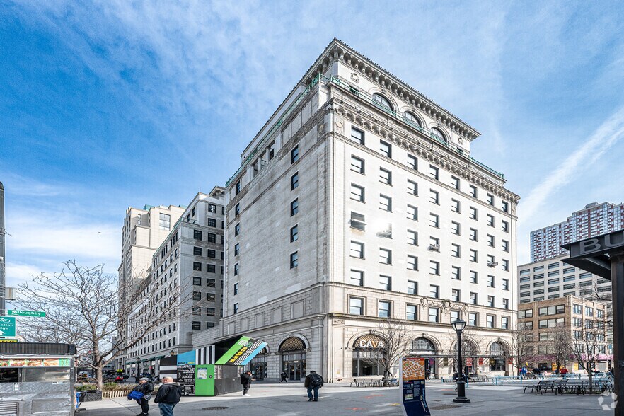 Primary Photo Of 345 Adams St, Brooklyn Office For Lease