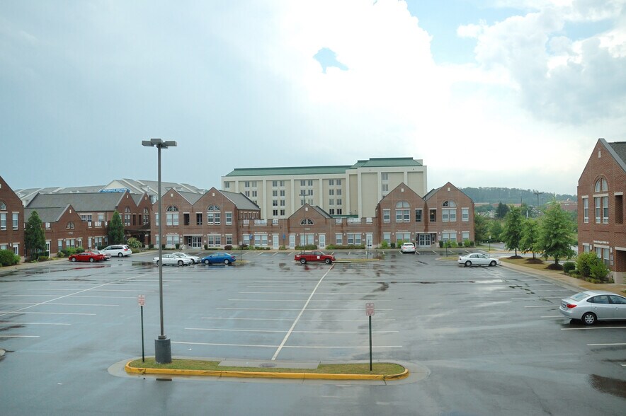 More Photos Of 21135 Whitfield Pl, Sterling Medical For Lease