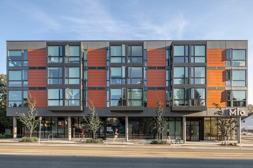 More Photos Of 1319 NE 65th St, Seattle Apartments For Sale