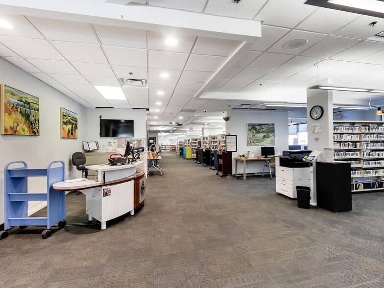 More Photos Of 540 Plains Rd E, Burlington Apartments For Sale