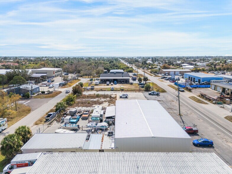 More Photos Of 6478 San Casa Dr, Englewood Warehouse For Lease