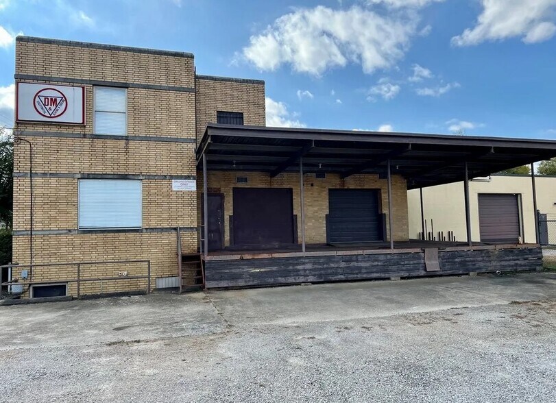 More Photos Of 1054 Industrial Ave, Danville Warehouse For Sale