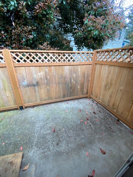 More Photos Of 2507-2525 SE Monroe St, Portland Apartments For Sale