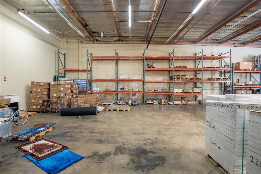 More Photos Of 800-810 N Grand Ave, Covina Light Manufacturing For Lease