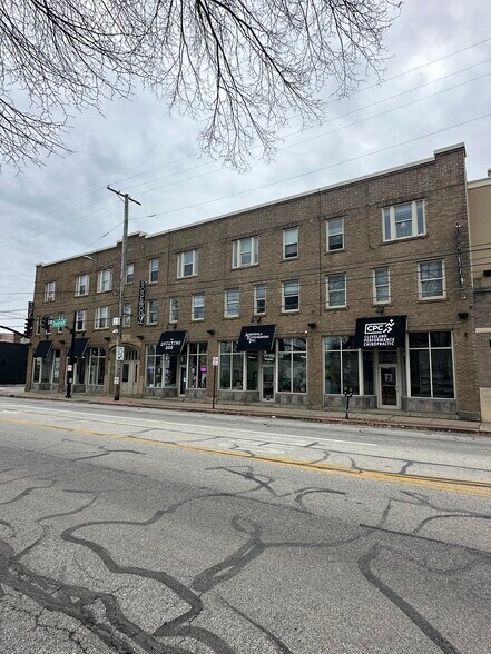 Primary Photo Of 15705 Detroit Ave, Lakewood Office For Lease