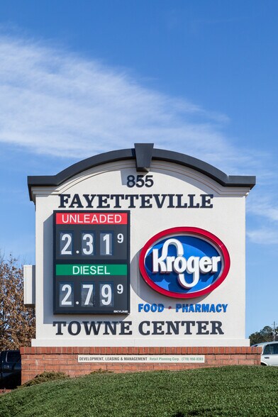 More Photos Of 805 S Glynn St, Fayetteville Unknown For Lease