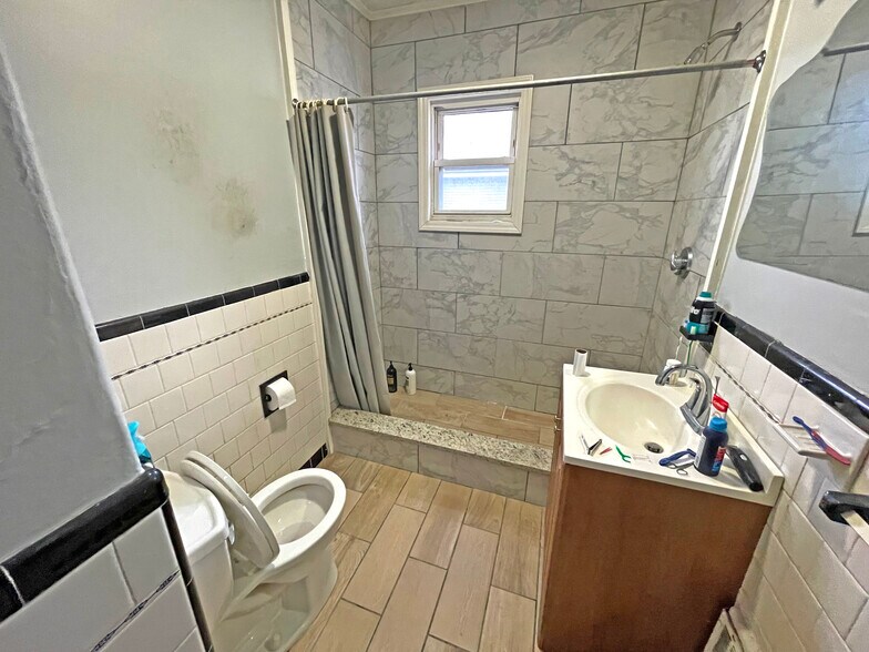 More Photos Of 25 Jillson St, Providence Apartments For Sale