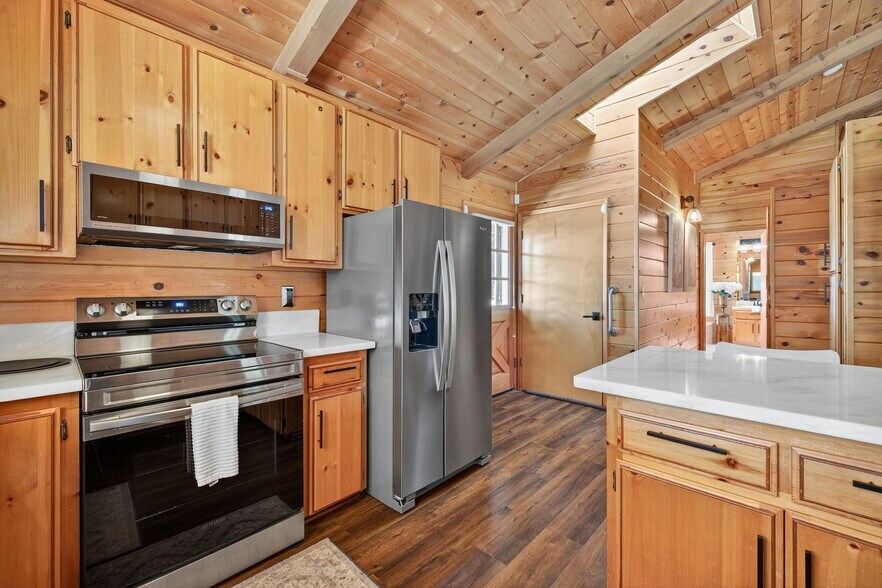 More Photos Of 2780 Barkley Rd, Camino Specialty For Sale