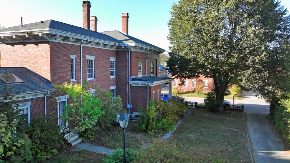 More Photos Of 11 Lincoln St, Brunswick Apartments For Sale