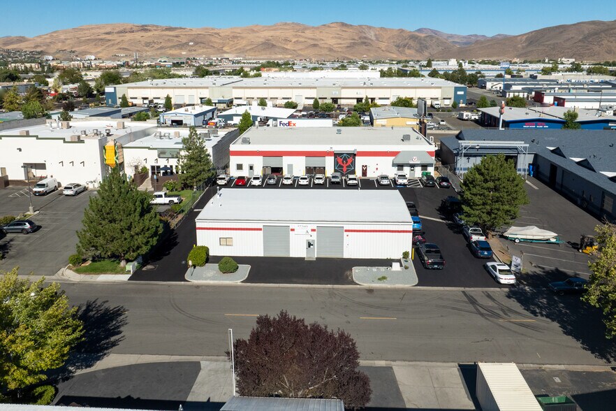 More Photos Of 860-870 Steneri Way, Sparks Service For Sale