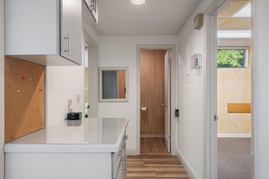 More Photos Of 3027 Aloma Ave, Winter Park Medical For Sale