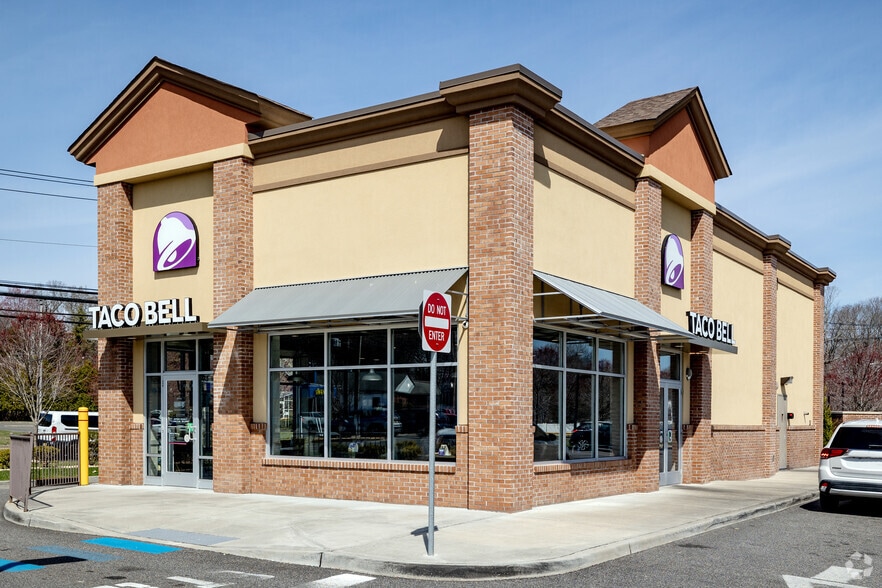 More Photos Of 264-350 Middle Country Rd, Coram Unknown For Lease