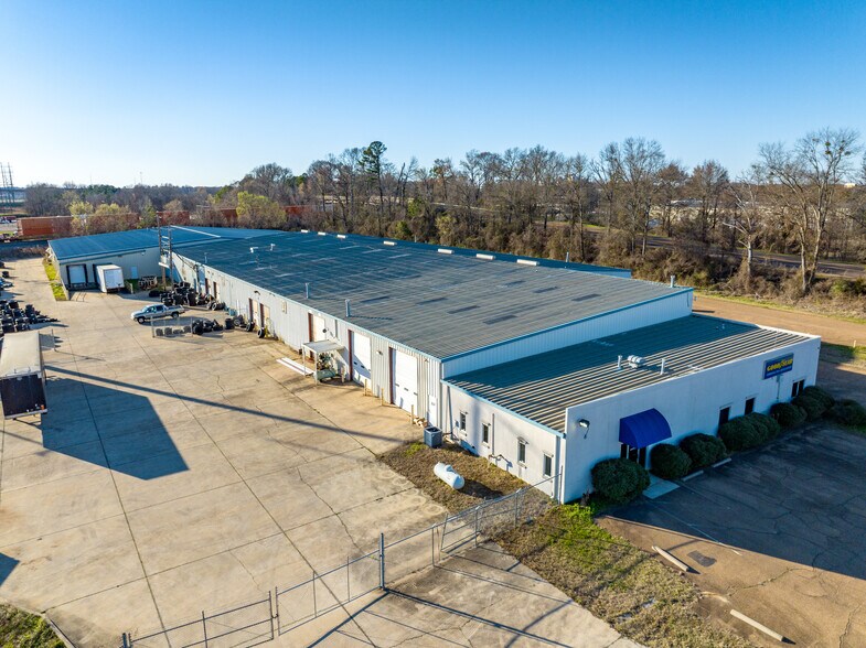 More Photos Of 555 US-80, Pearl Warehouse For Sale