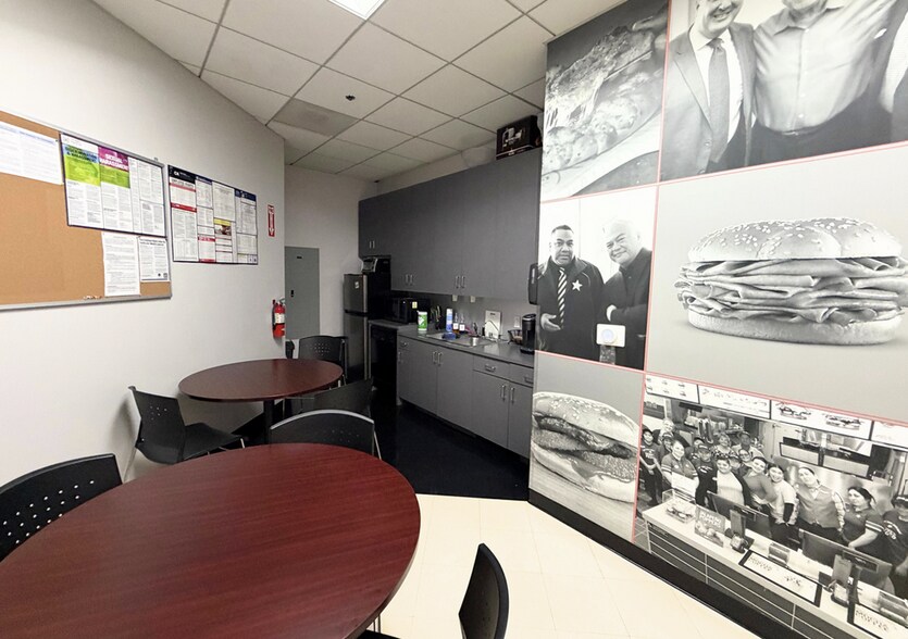 More Photos Of 716 Corporate Center Dr, Pomona Office For Lease
