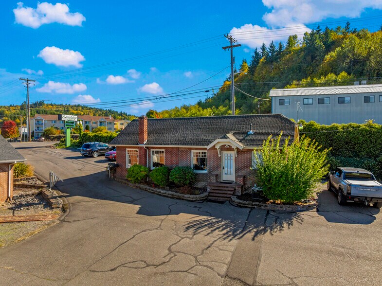 More Photos Of 1579 N National Ave, Chehalis Industrial For Sale