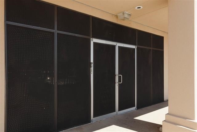 More Photos Of 8917 Molly, Laredo Office For Sale