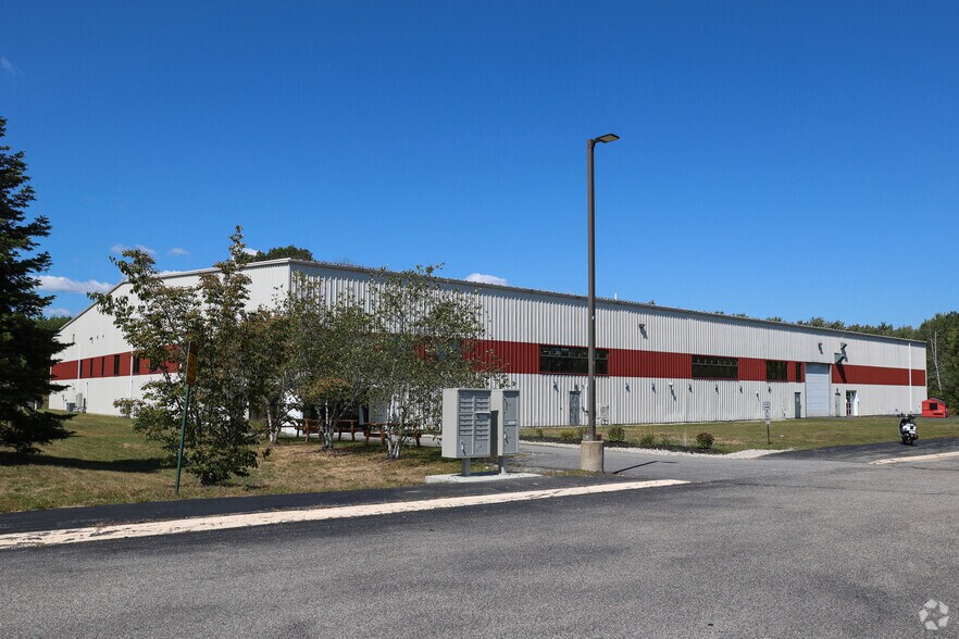 Primary Photo Of 6 Airfield Dr, Rye Warehouse For Sale