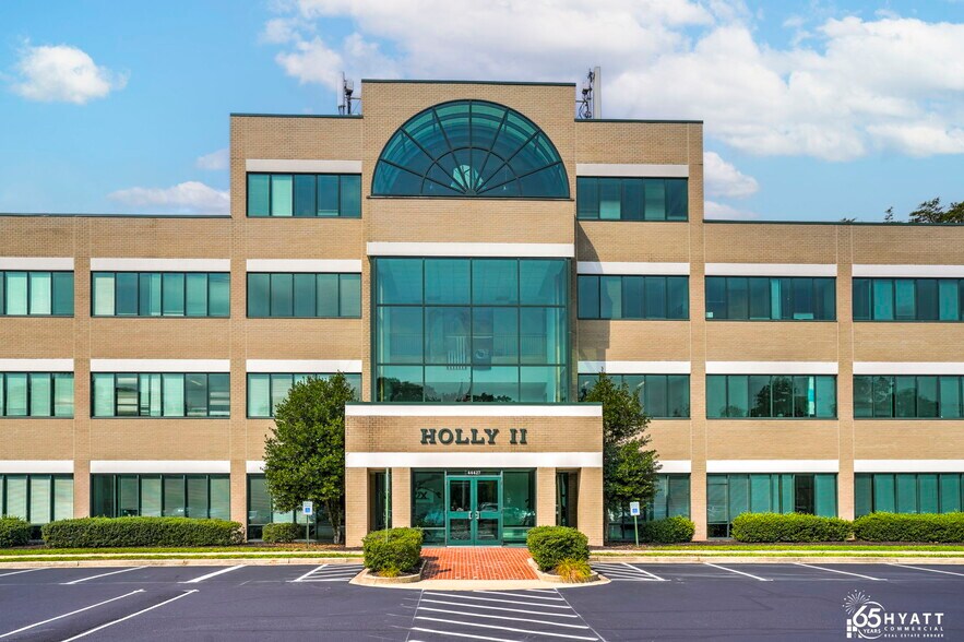 More Photos Of 44426 Wildwood Tech Pky, California Business Park For Lease