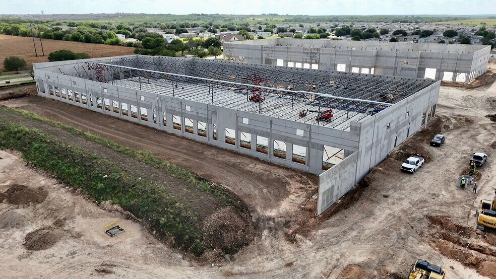 More Photos Of 2700 I-35 N. Frontage Rd, San Marcos Unknown For Lease