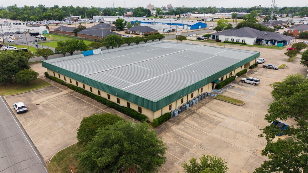 More Photos Of 1301 Hudson Ln, Monroe Office For Sale