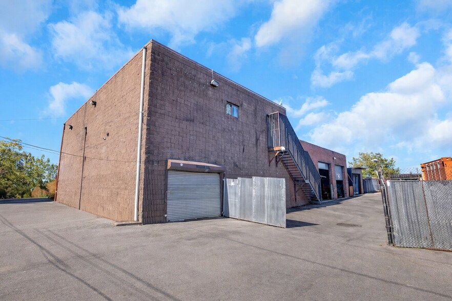 Primary Photo Of 6123 W Passyunk Ave, Philadelphia Warehouse For Lease
