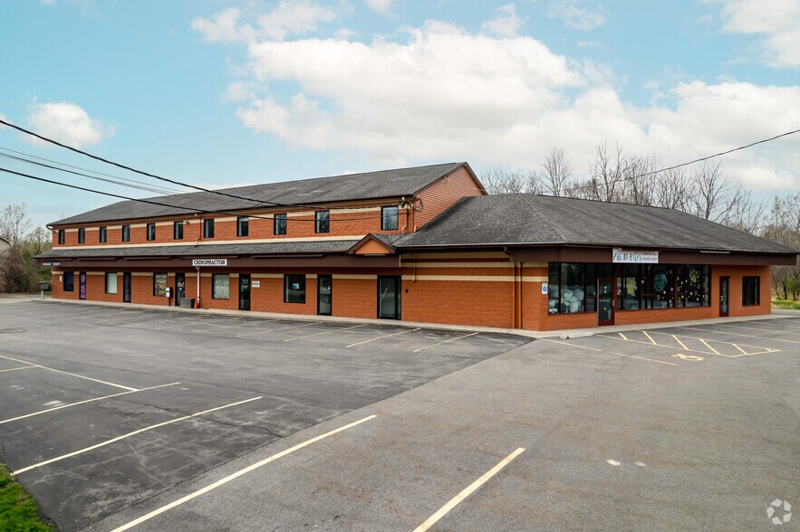 More Photos Of 5660 Clinton St, Elma Office For Lease