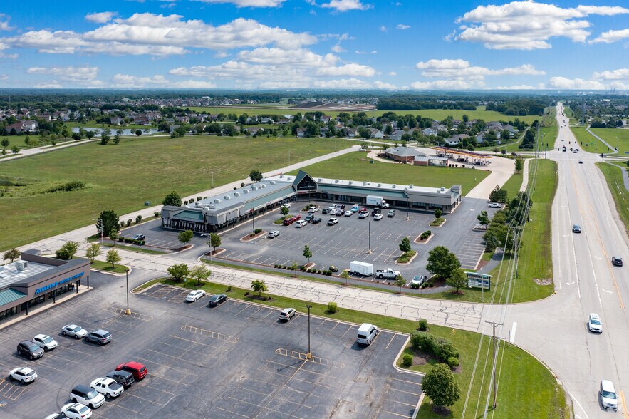 More Photos Of 25445 S Pheasant Ln, Channahon Storefront For Lease