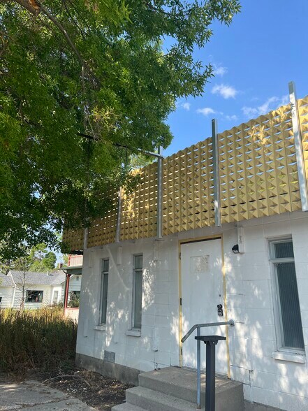 More Photos Of 236 E Glendale St, Dillon Office For Sale