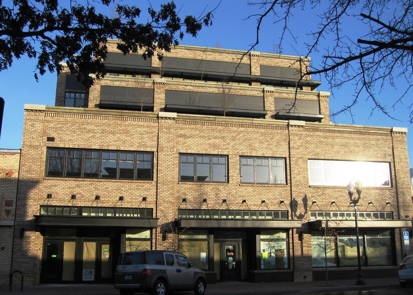 More Photos Of 919 NW Bond St, Bend Office Residential For Lease