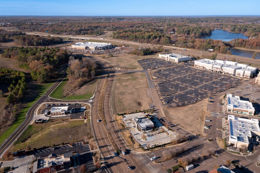 More Photos Of 221 Grandview Blvd, Madison Land For Lease