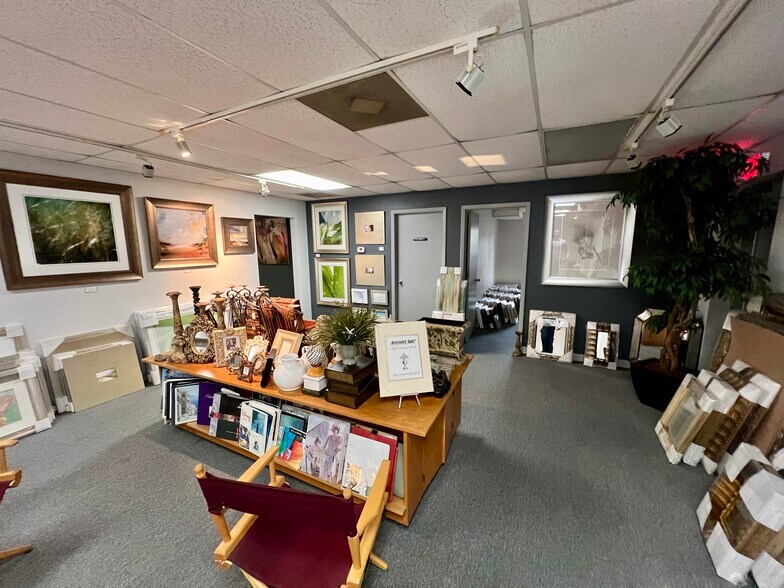 More Photos Of 3625 Alt 19, Palm Harbor Storefront Retail Office For Sale