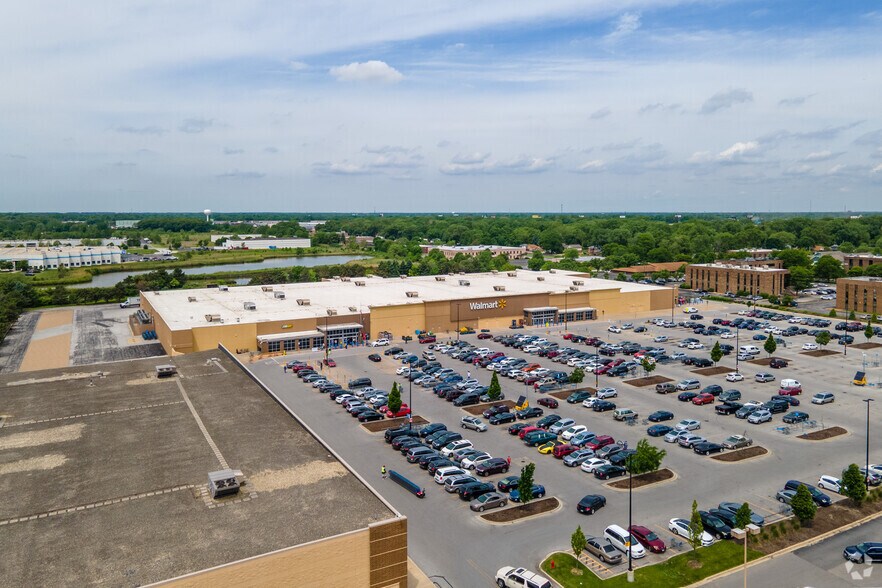 More Photos Of 17550 Halsted St, Homewood Freestanding For Lease