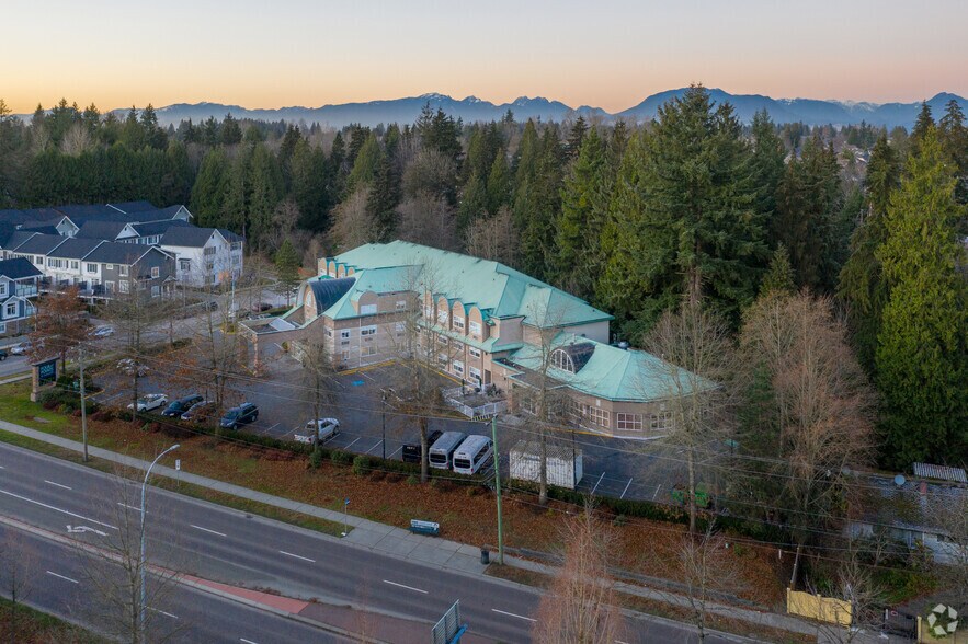 More Photos Of 10410 158th St, Surrey Hotel For Lease