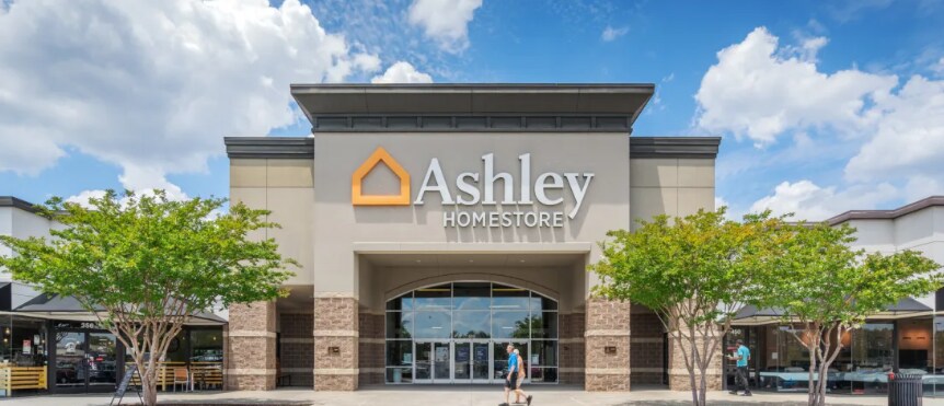 More Photos Of 840 Ernest West Barrett Pky, Kennesaw Unknown For Lease