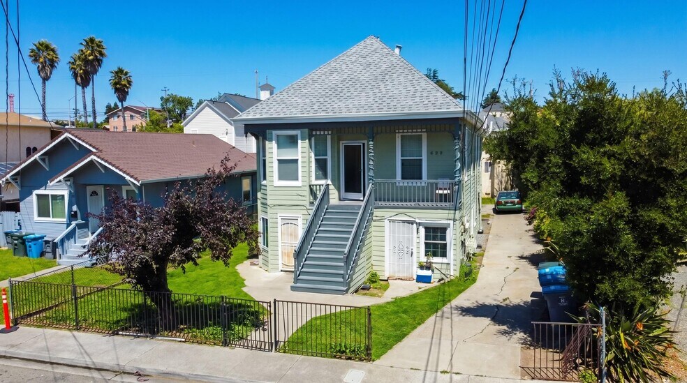 More Photos Of 620 Porter St, Vallejo Apartments For Sale