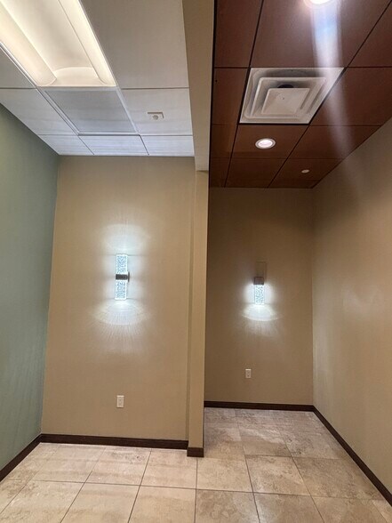 More Photos Of 39810 Portola Ave, Palm Desert Unknown For Lease