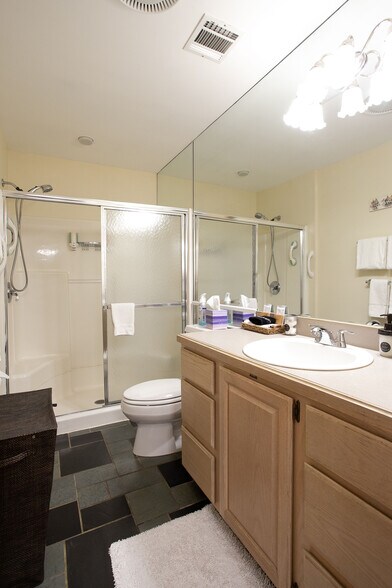 More Photos Of 2 Oak St, West Stockbridge Hospitality For Sale