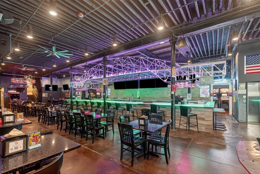 More Photos Of , Corpus Christi General Retail For Sale
