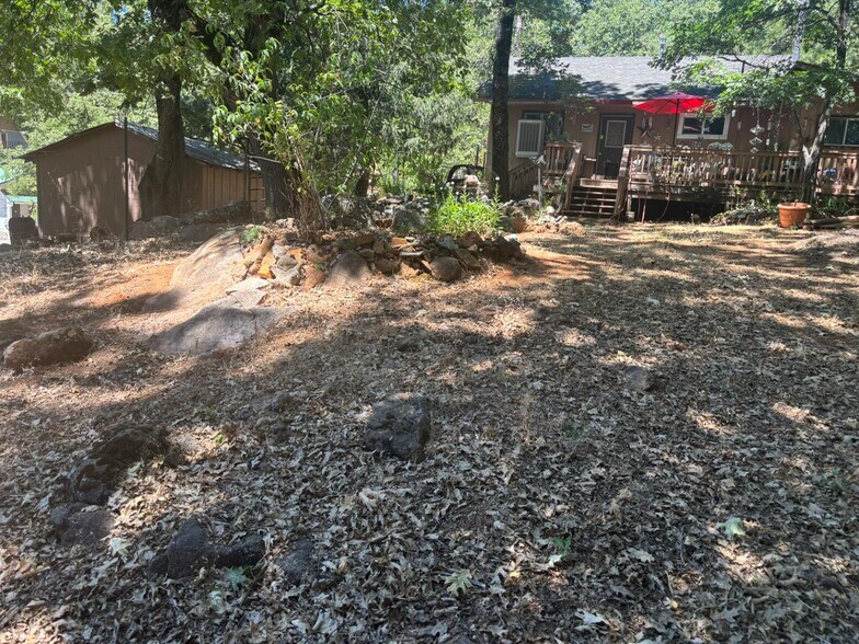 More Photos Of 15574 Hinton Rd, Pioneer Land For Sale