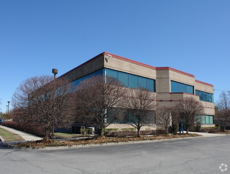 More Photos Of 356 Meadow Ave, Newburgh Office For Lease