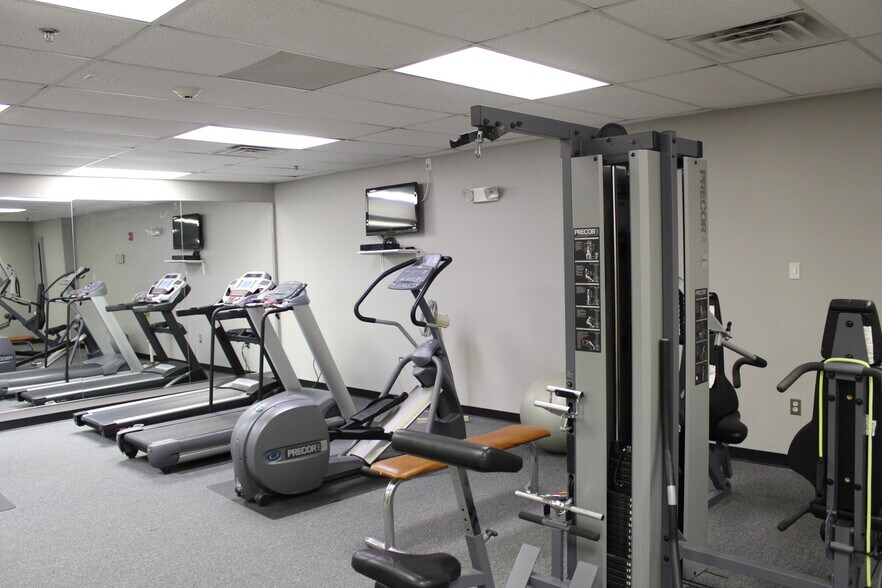 More Photos Of 199 Rosewood Dr, Danvers Office For Lease