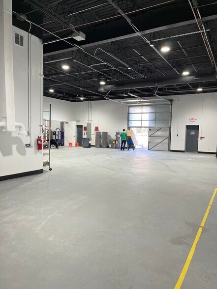 More Photos Of 14207 Proton Rd., Dallas Industrial For Lease