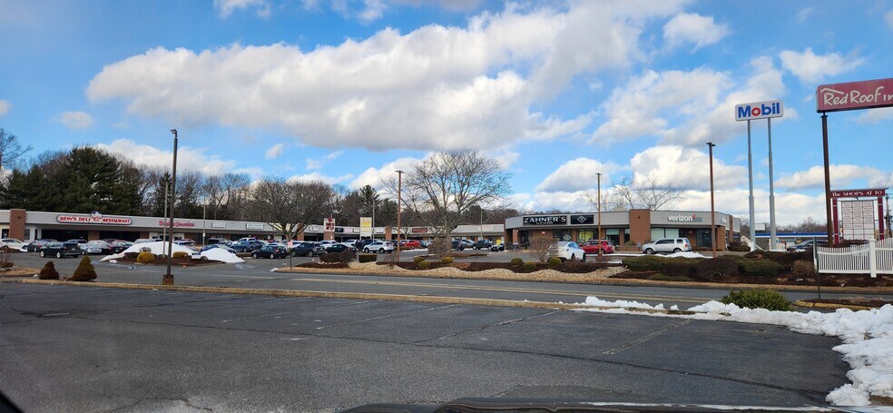 More Photos Of 435 Hartford Tpke, Vernon General Retail For Lease