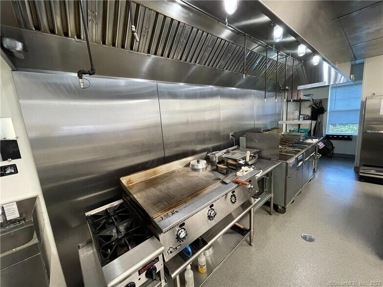 More Photos Of 605 Wolcott Rd, Wolcott Specialty For Sale