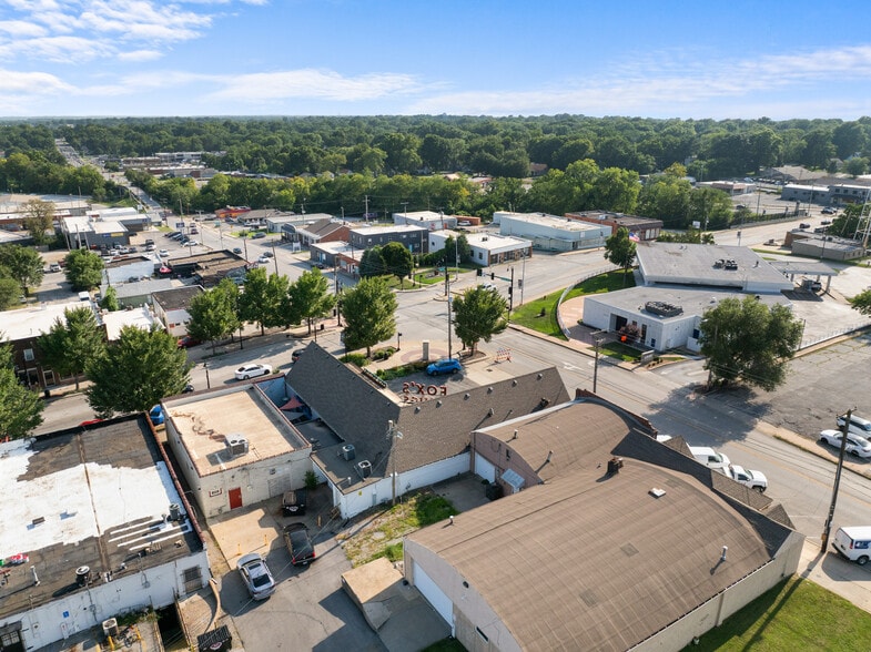 More Photos Of 10004 E 63rd St, Raytown General Retail For Sale