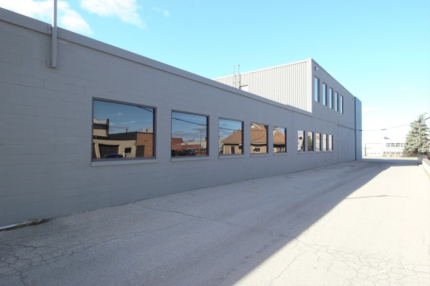 More Photos Of 1390 Mt Read Blvd, Rochester Manufacturing For Lease