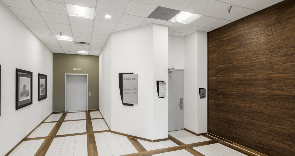 More Photos Of 350 E New York St, Indianapolis Office For Lease