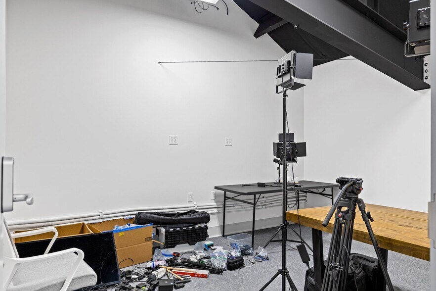 More Photos Of 1215 Tom Ginnever Ave, O'Fallon Religious Facility For Lease