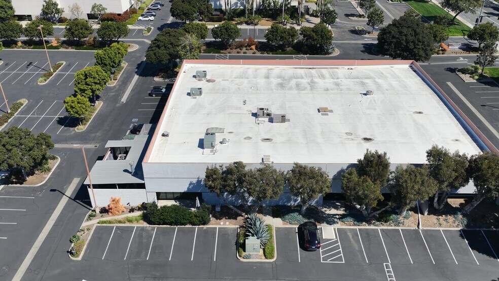 More Photos Of 2292 Faraday Ave, Carlsbad Research And Development For Sale