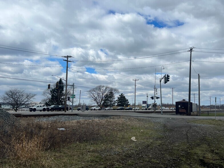 More Photos Of 11 Felton St, North Tonawanda Industrial For Sale